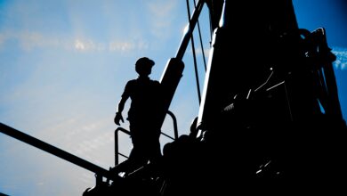 Landshut: IG BAU warnt zum Workers' Memorial Day vor Sonnenstrahlung und Hitze